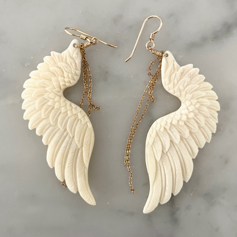 Angel wing dangle earrings, white and gold